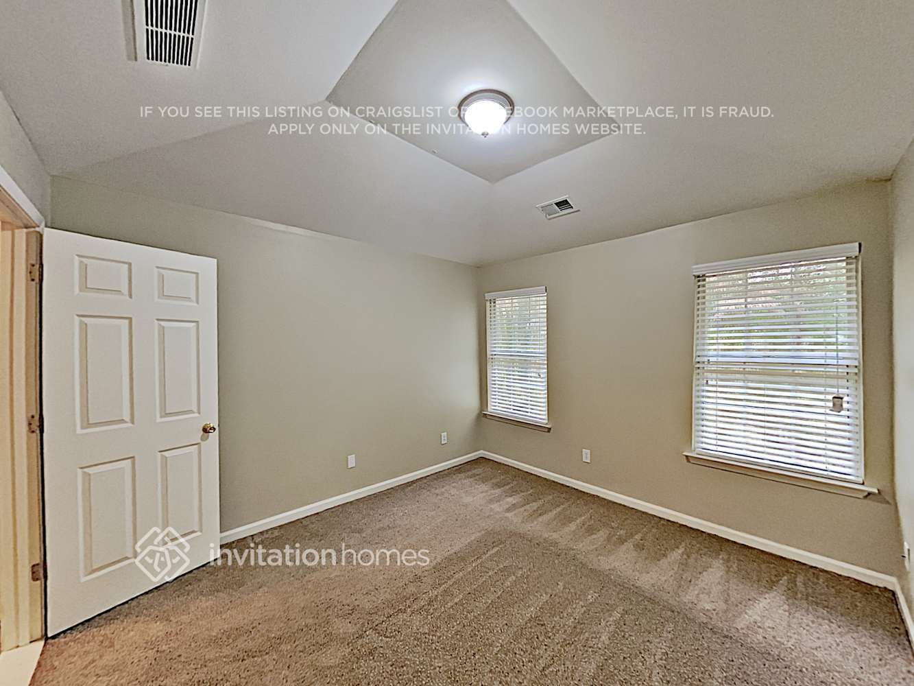 Building Photo - 3262 Ashgrove Ln SW