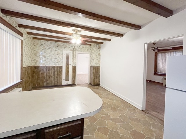 Building Photo - 33 Sand St