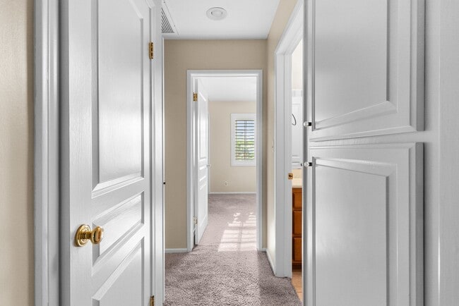 Building Photo - Garden Grove Gem: Your New Home Awaits on ...