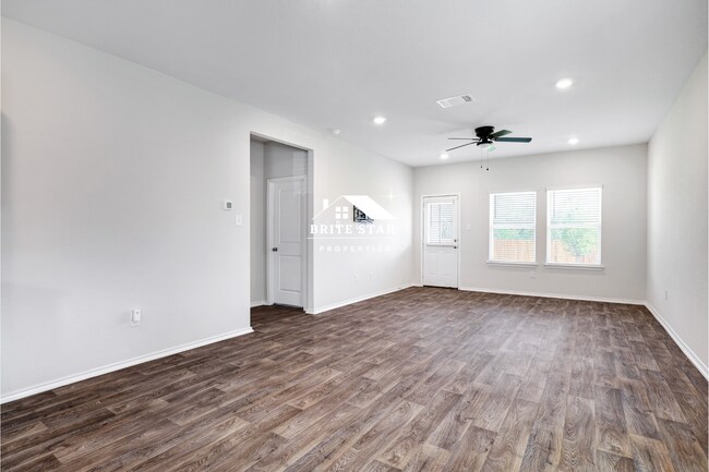 Building Photo - 5214 Scoria Trl