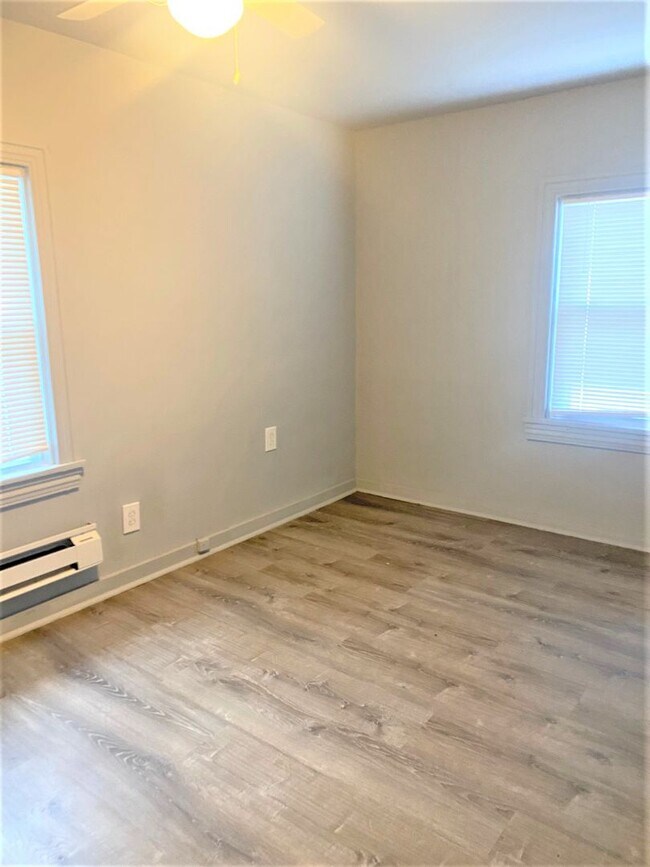 Building Photo - House for Rent in Glen Mills