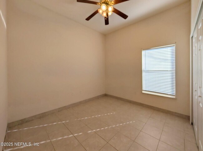 Building Photo - 9595 Amarante Cir