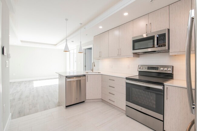 Floorplan - 1633 N. 2nd Street