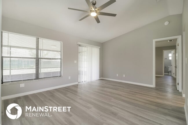 Building Photo - 1728 Victory Palm Dr