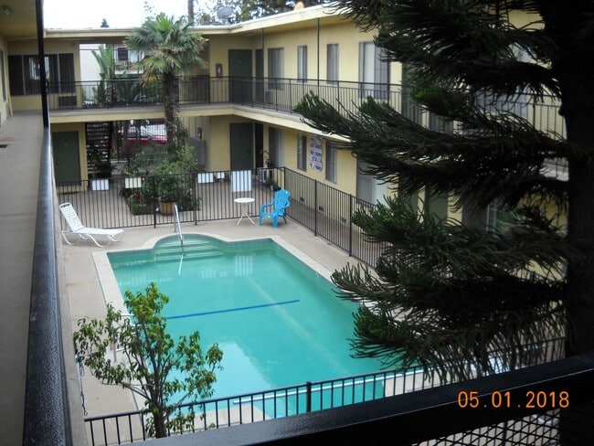 Interior Photo - 18555 Burbank Blvd Apartments