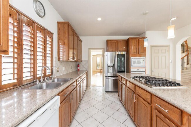 Building Photo - 17826 Island Spring Ln