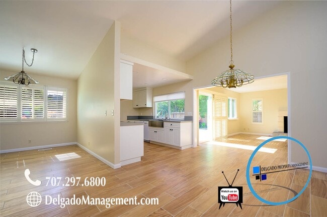 Building Photo - Benicia Southampton Hills! Gorgeous four b...