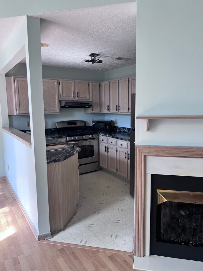 Building Photo - 870 Tollis Pkwy