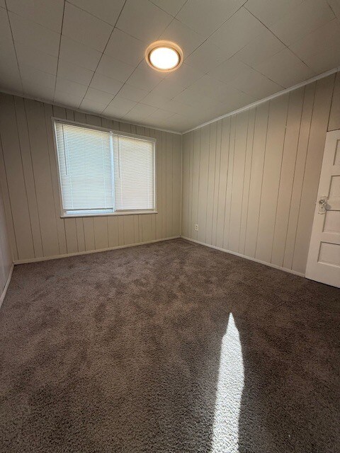 Building Photo - 1933 Cordova Ave