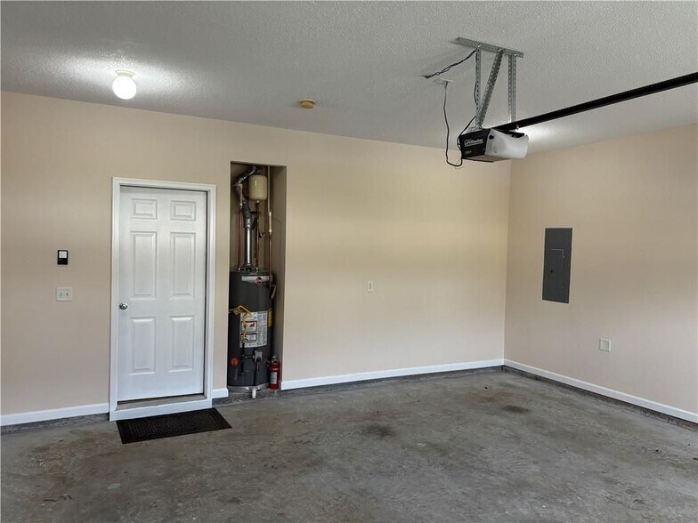 Building Photo - 13 Cottage Trce NW