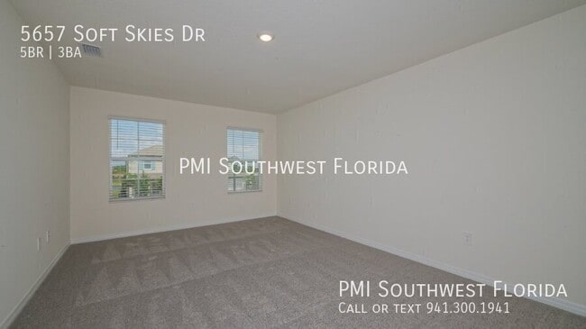 Building Photo - 5657 Soft Skies Dr