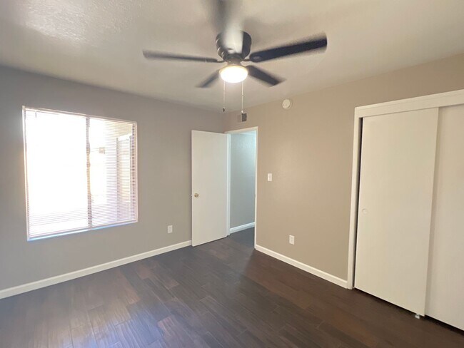 Building Photo - 6811 Klamath Way