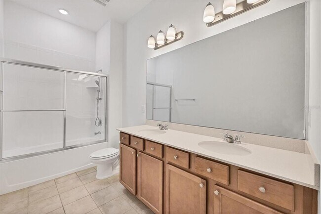 Building Photo - 7228 Great Egret Blvd