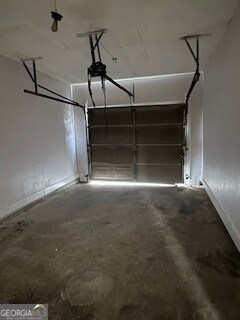 Building Photo - 230 Shenandoah Dr