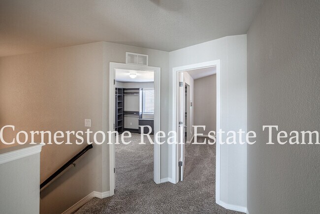 Building Photo - 10758 Saco Dr