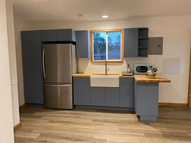 Primary Photo - 19518 Barwick Dr