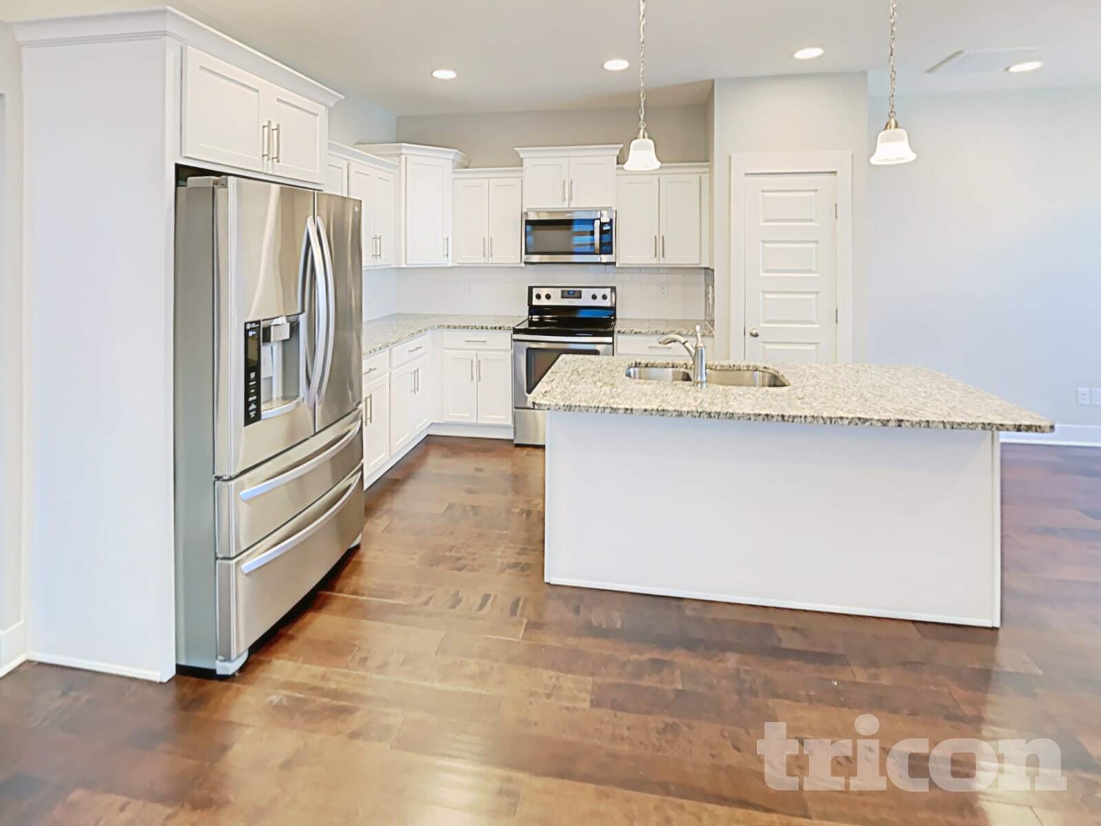 Building Photo - 1326 Sula Dr