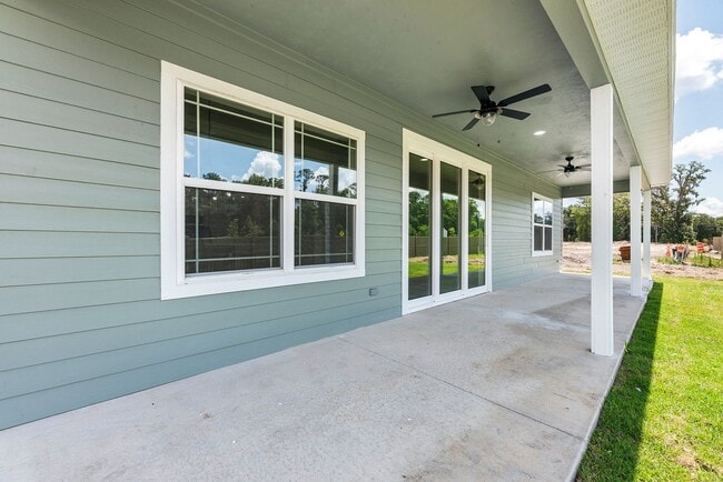 Building Photo - 3/2 Home in Grand Oaks