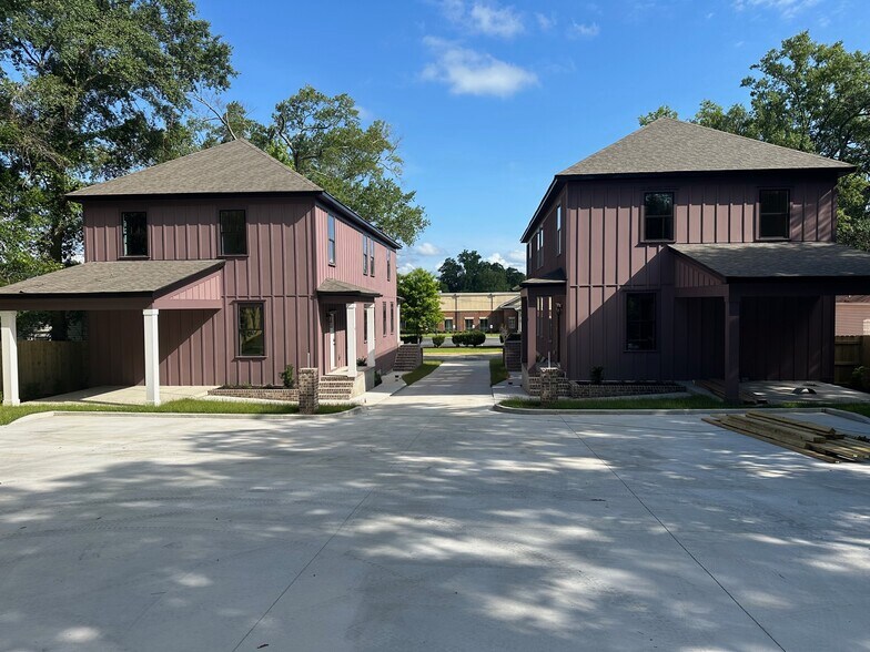 Building Photo - 2516 Richland St