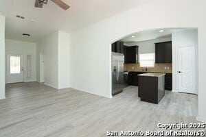 Building Photo - 6281 Begonia