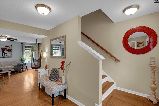 Building Photo - 227 Walkbridge Way