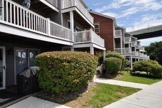 Building Photo - 13 Boatswains Wy