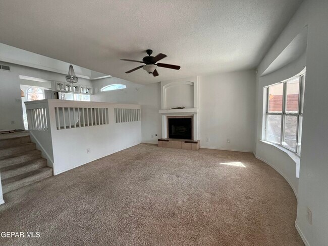 Building Photo - 6105 Pecan Park Pl