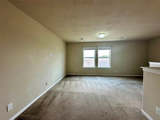 Building Photo - 11111 Kingsnorth Dr