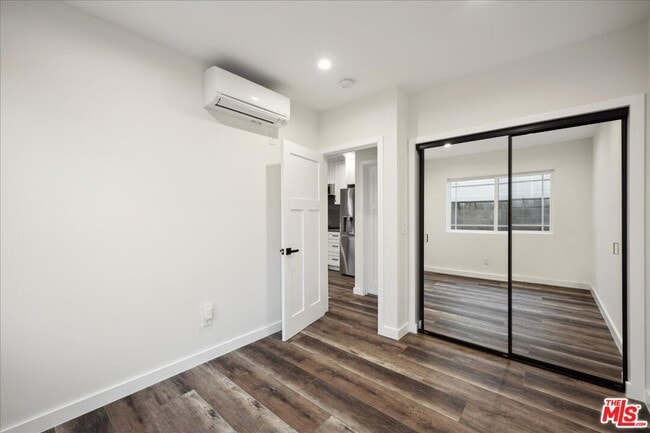 Building Photo - 9728 Kessler Ave