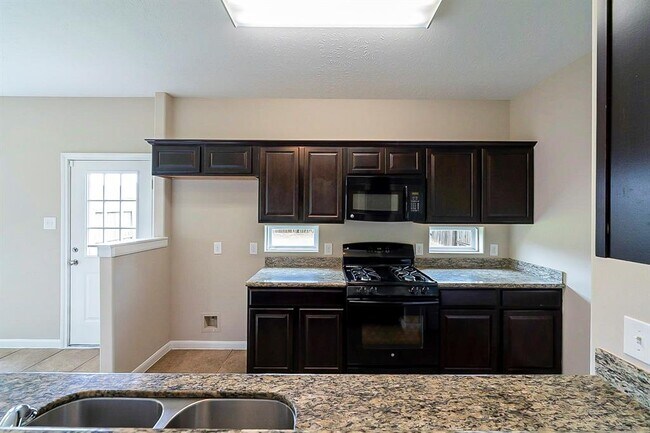 Building Photo - 10703 Prillerman Trails Dr