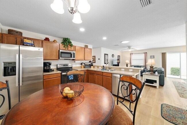 Building Photo - Furnished Annual Rental – 4-Minute Golf Cart Ride to Brownwood Town Square