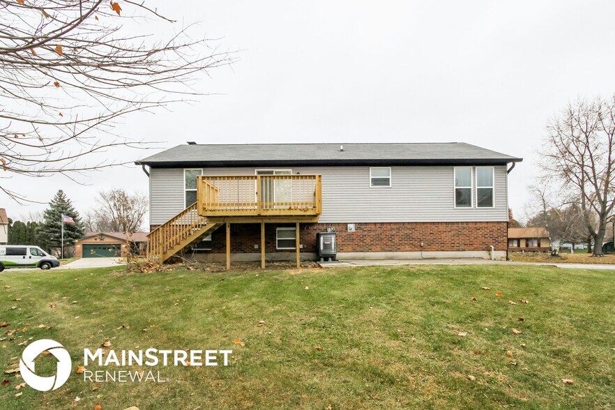 Building Photo - 5678 Colonist Cir