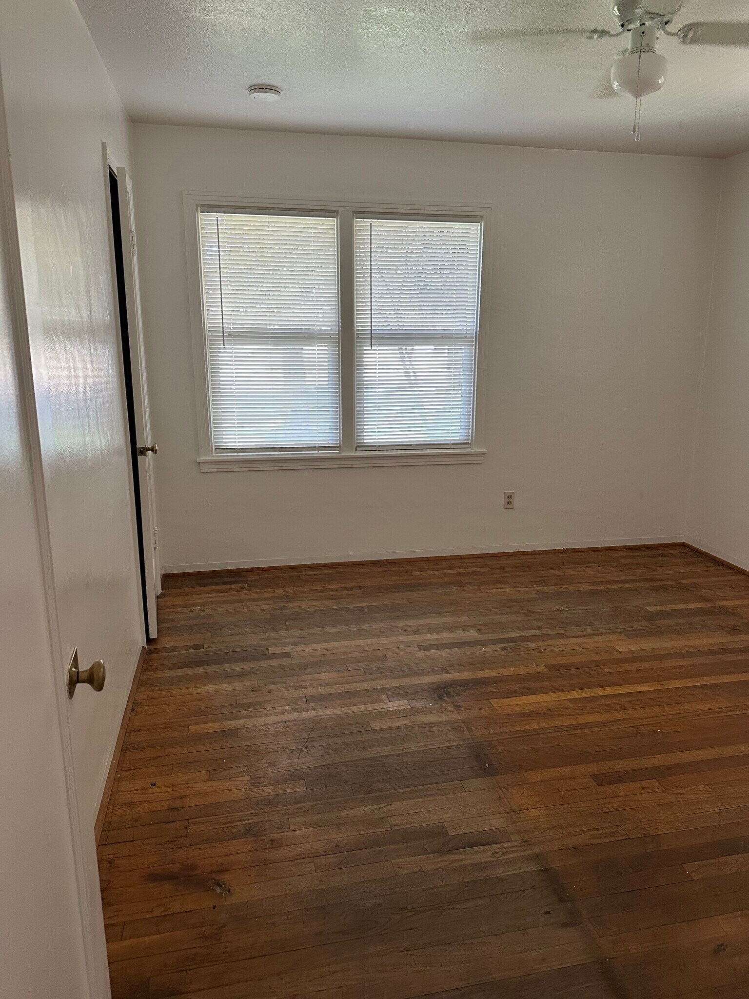 Back bedroom - 2120 5th St