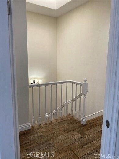 Building Photo - 14 Hillgate Pl
