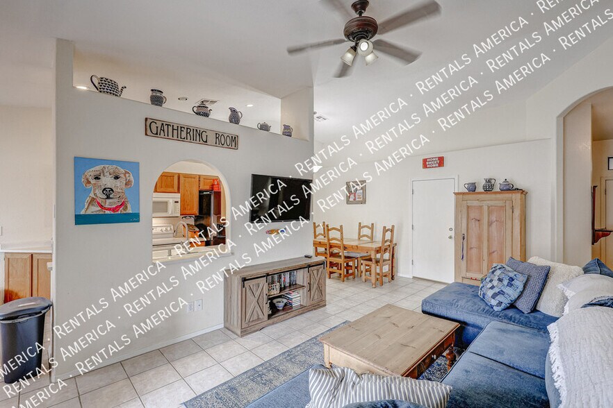 Building Photo - 9123 N 68th Dr