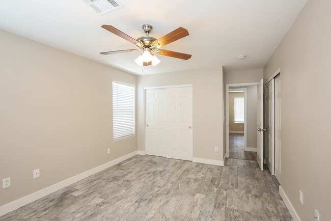 Building Photo - 9466 Havasu Canyon Ave
