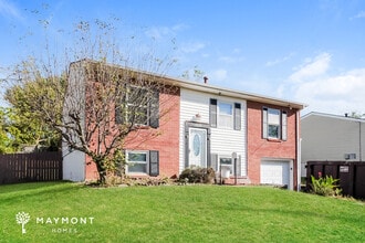 Building Photo - 10023 Dunraven Dr