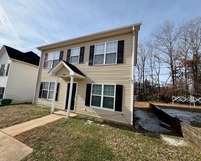 Building Photo - 3746 Glenwood Dr