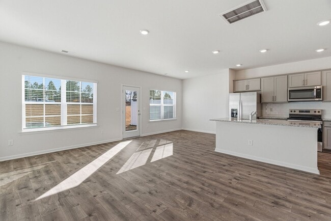 Building Photo - New Construction in Brightwood Farms! End unit!