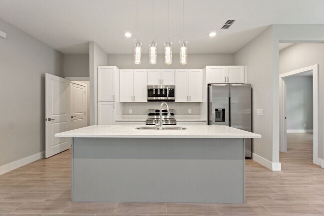 Building Photo - Deposit-Free! Modern, energy efficient hom...