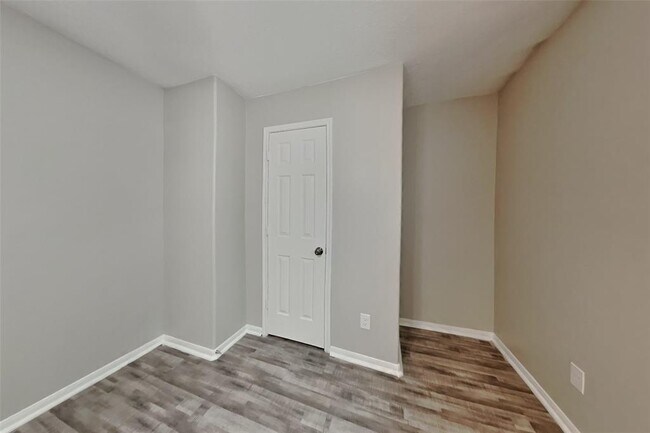 Building Photo - 6611 Barker Bend Ln
