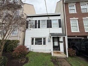 Building Photo - 107 Lafayette Blvd