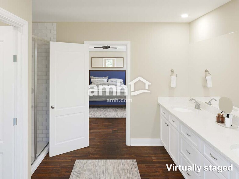 Building Photo - 1080 Highland Walk