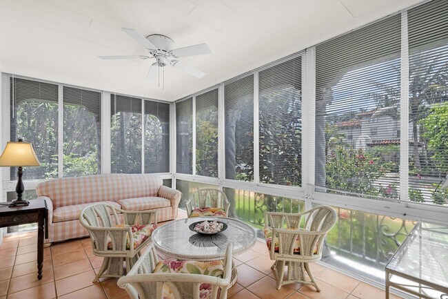 Building Photo - 511 29th St