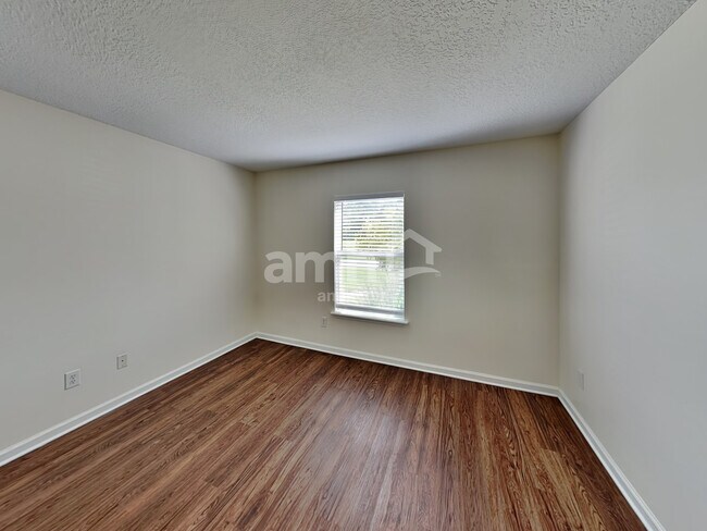 Building Photo - 777 Rembrandt Avenue