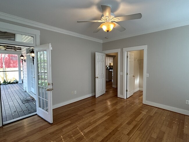 Building Photo - 2805 3rd St