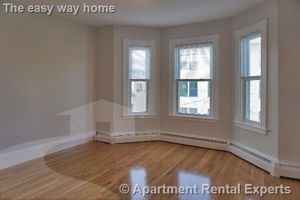 Building Photo - 2 Ivaloo St