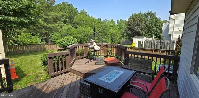 Building Photo - 3591 Laurel View Ct