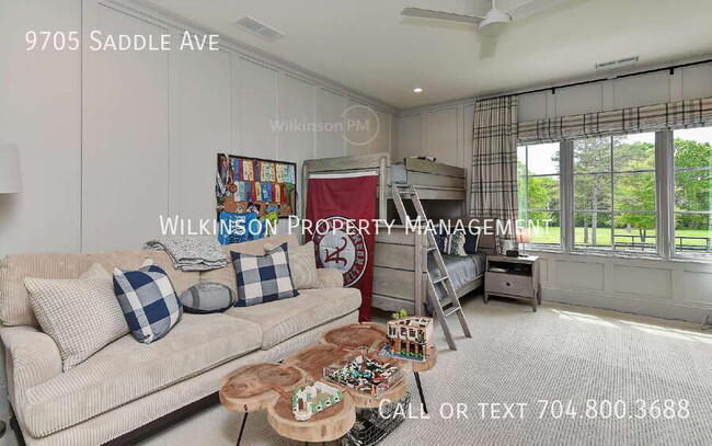 Building Photo - 9705 Saddle Ave