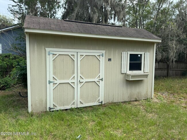 Building Photo - 2120 Blair Rd S